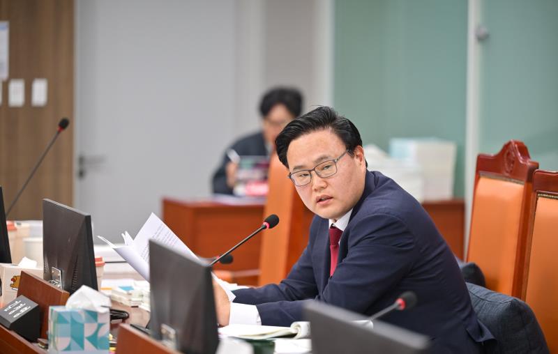 제384회 임시회 제1차 여성가족평생교육위원회_10