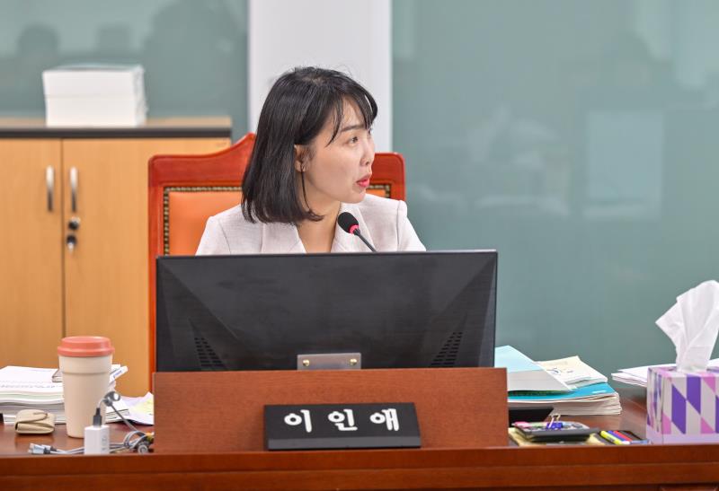 제384회 임시회 제1차 여성가족평생교육위원회_3