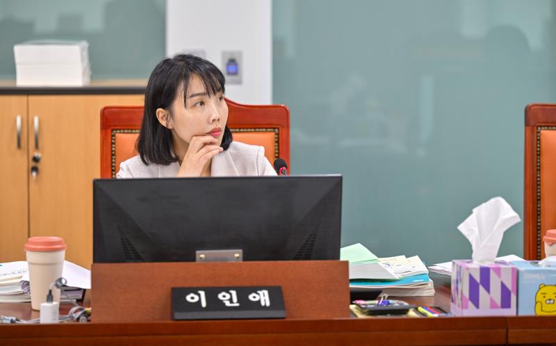 제384회 임시회 제1차 여성가족평생교육위원회_8