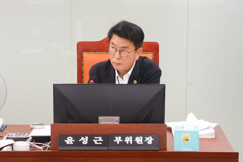 제384회 임시회 제1차 안전행정위원회_3