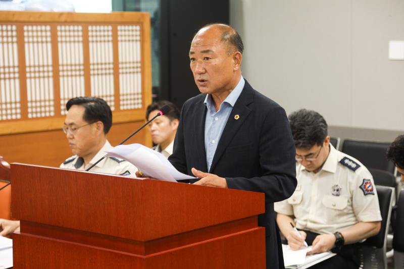 제384회 임시회 제1차 안전행정위원회_4