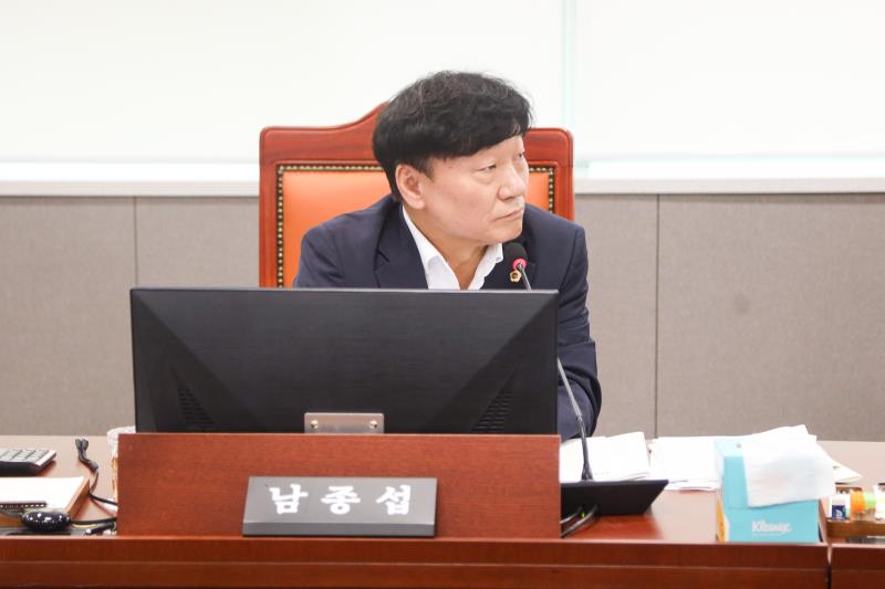 제384회 임시회 제1차 안전행정위원회_8