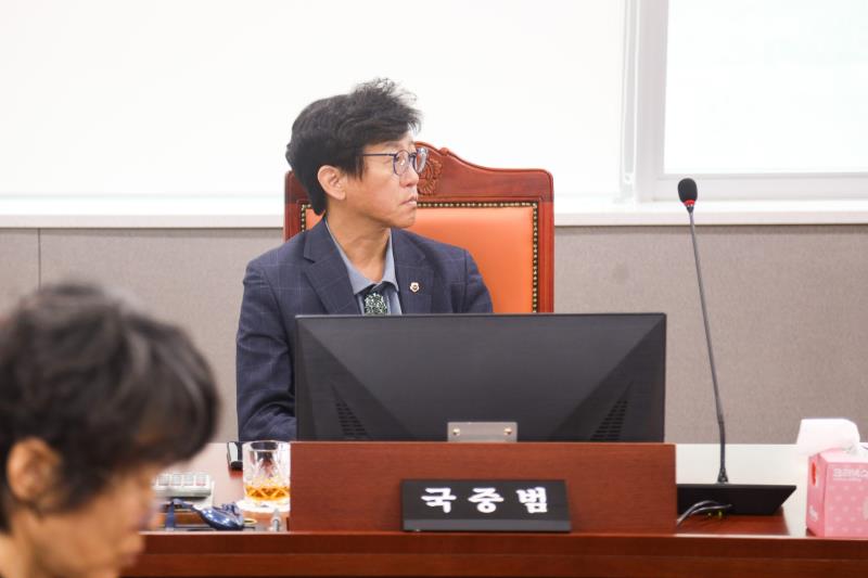 제384회 임시회 제1차 안전행정위원회_3