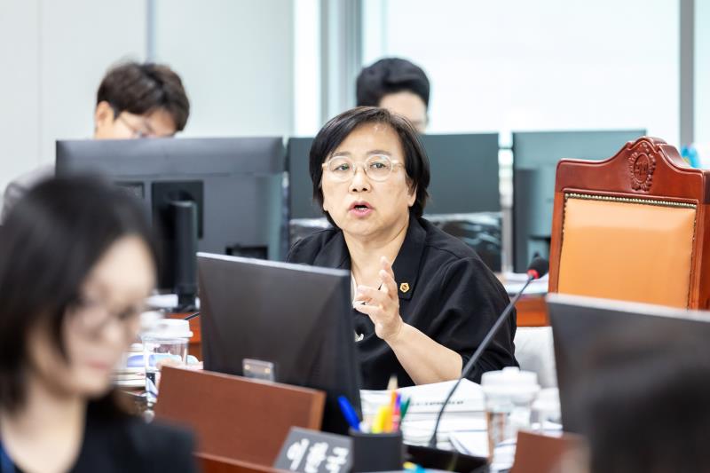 제384회 임시회 제1차 문화체육관광위원회_8