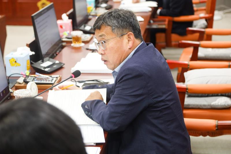 제384회 임시회 제1차 안전행정위원회_4