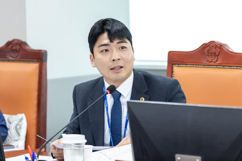 제384회 임시회 제1차 문화체육관광위원회_3