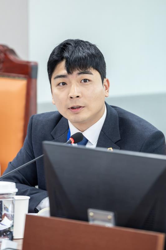 제384회 임시회 제1차 문화체육관광위원회_5