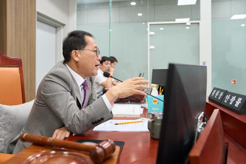 제384회 임시회 제1차 교육기획위원회_3