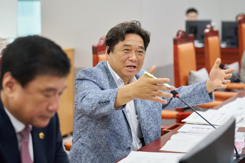 제384회 임시회 제1차 교육기획위원회_9