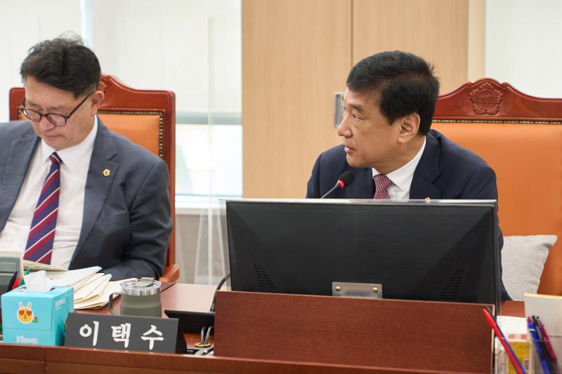 제384회 임시회 제1차 교육기획위원회_8