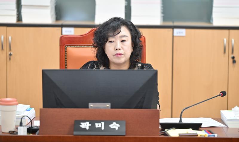 제384회 임시회 제2차 여성가족평생교육위원회_5