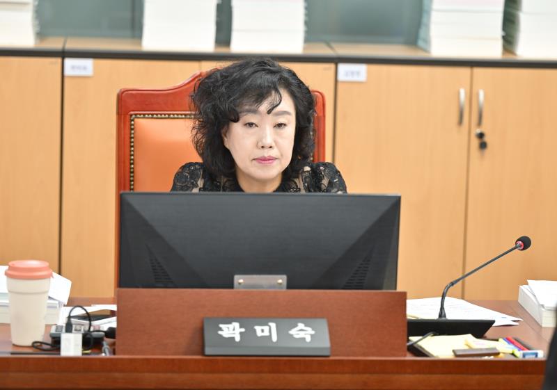 제384회 임시회 제2차 여성가족평생교육위원회_6