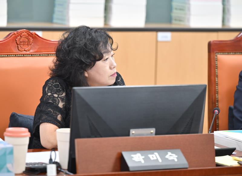 제384회 임시회 제2차 여성가족평생교육위원회_9