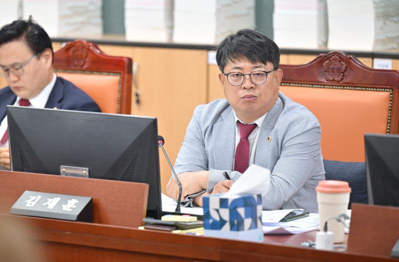 제384회 임시회 제2차 여성가족평생교육위원회_8