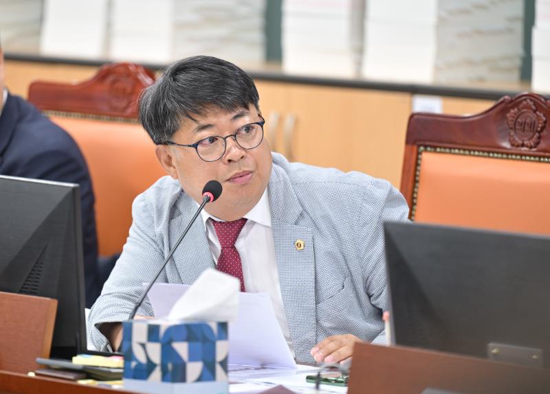 제384회 임시회 제2차 여성가족평생교육위원회_10