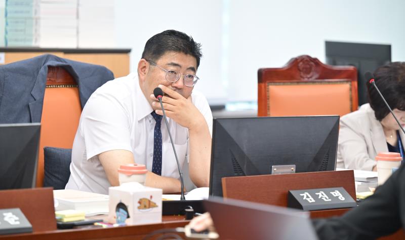 제384회 임시회 제2차 여성가족평생교육위원회_5