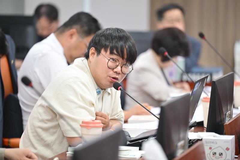 제384회 임시회 제2차 여성가족평생교육위원회_10