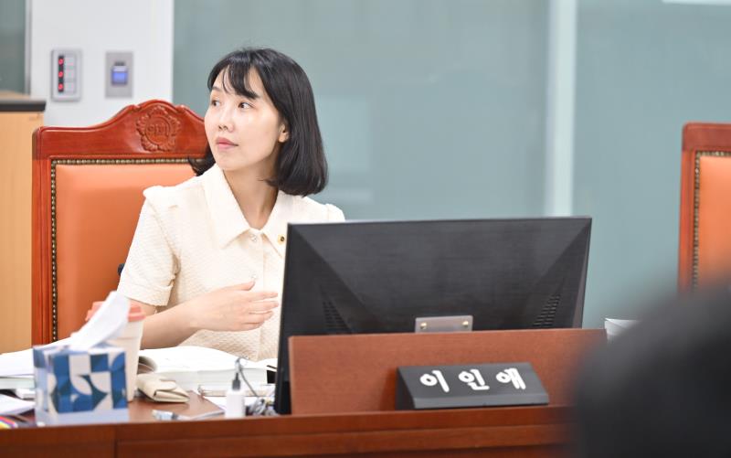 제384회 임시회 제2차 여성가족평생교육위원회_8