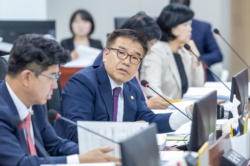 제384회 임시회 제1차 미래과학협력위원회_3
