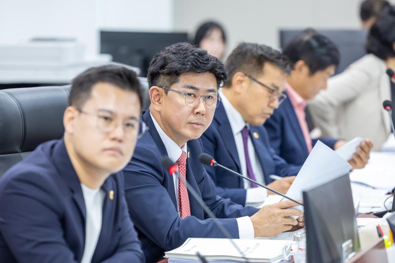 제384회 임시회 제1차 미래과학협력위원회_3