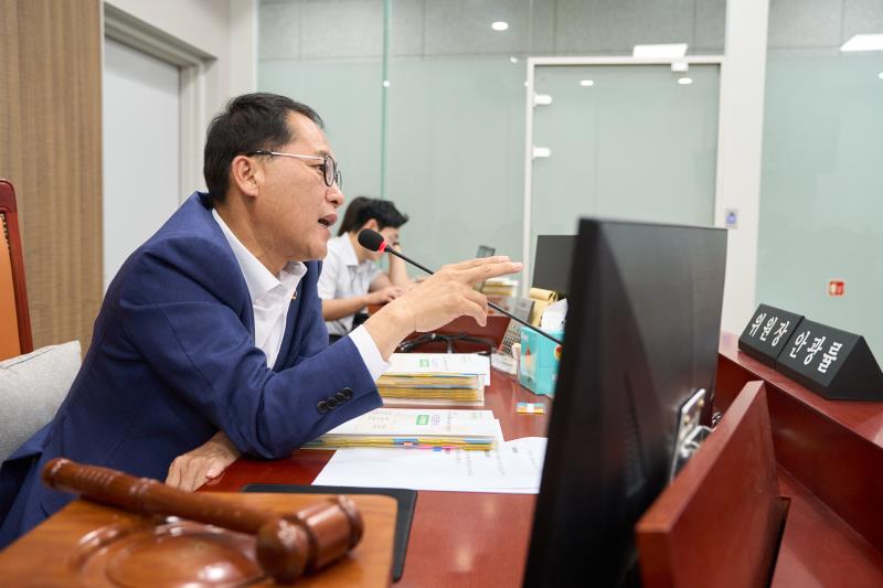제384회 임시회 제2차 교육기획위원회_8