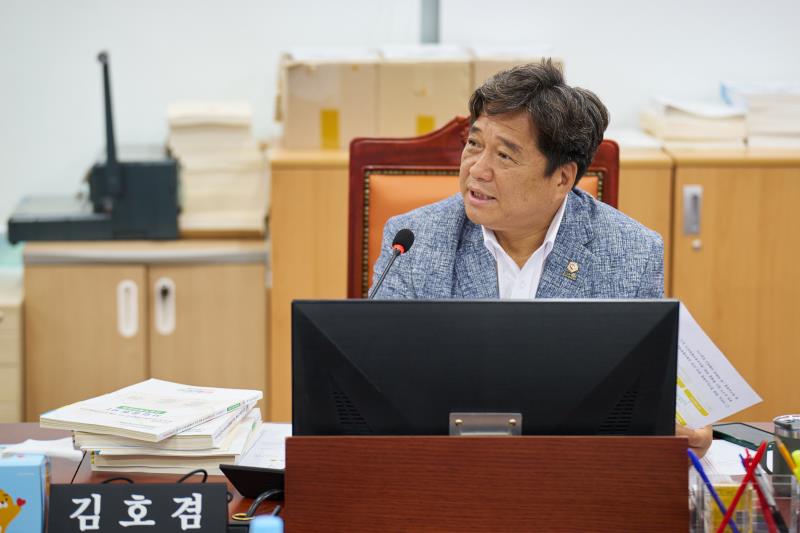제384회 임시회 제2차 교육기획위원회_4