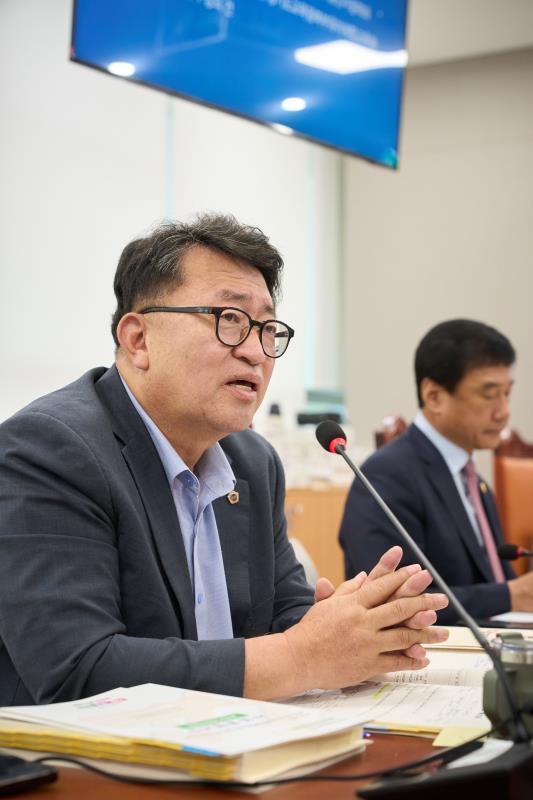 제384회 임시회 제2차 교육기획위원회_4