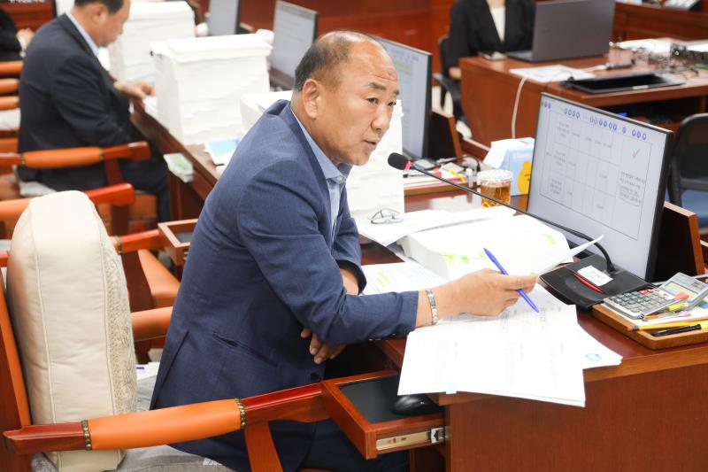 제384회 임시회 제2차 안전행정위원회_3
