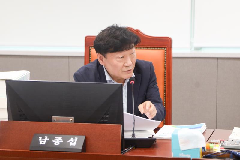 제384회 임시회 제2차 안전행정위원회_4