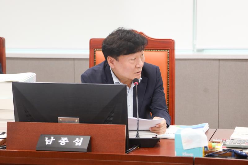 제384회 임시회 제2차 안전행정위원회_5