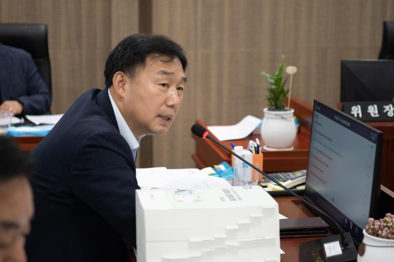 제384회 임시회 제1차 농정해양위원회_8