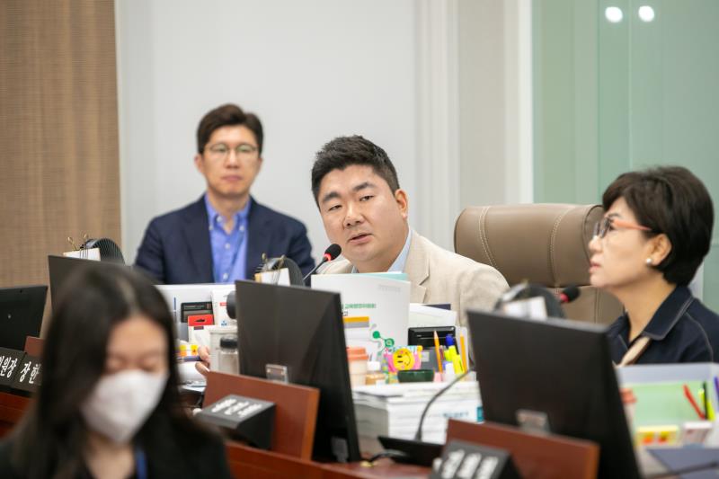 제384회 임시회 제2차 교육행정위원회_3