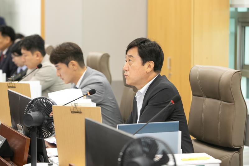 제384회 임시회 제2차 교육행정위원회_3