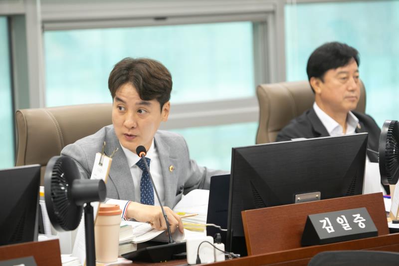 제384회 임시회 제2차 교육행정위원회_3