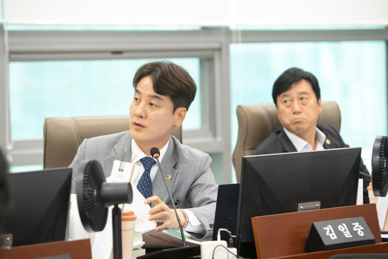 제384회 임시회 제2차 교육행정위원회