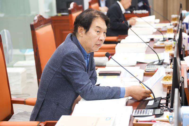 제384회 임시회 제3차 안전행정위원회_3
