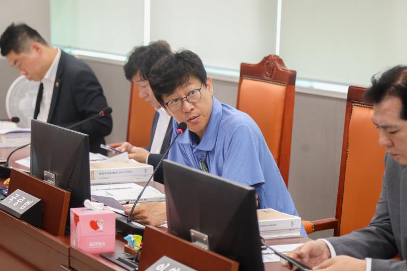 제384회 임시회 제3차 안전행정위원회_8