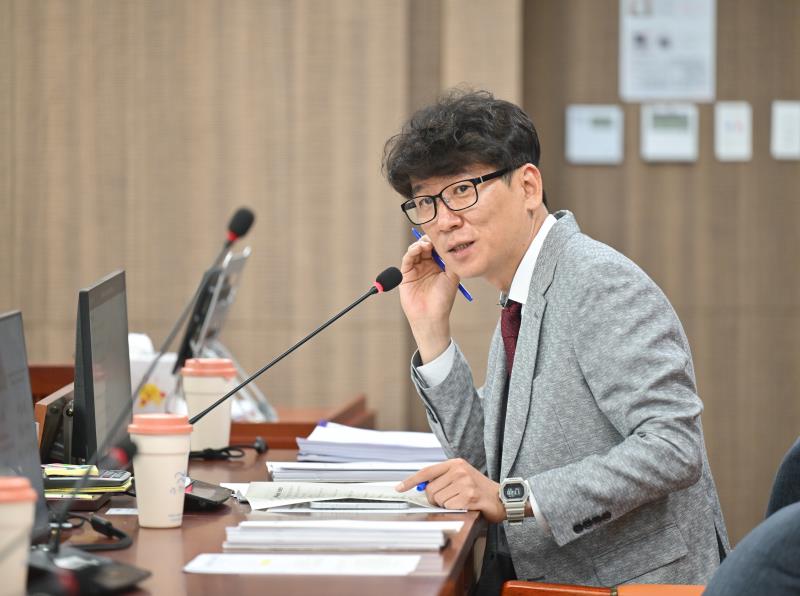 제384회 임시회 제3차 여성가족평생교육위원회_9