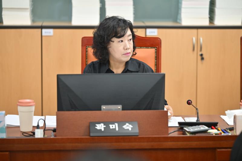 제384회 임시회 제3차 여성가족평생교육위원회_4