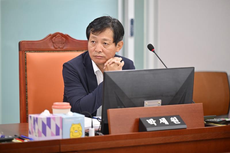 제384회 임시회 제3차 여성가족평생교육위원회_5