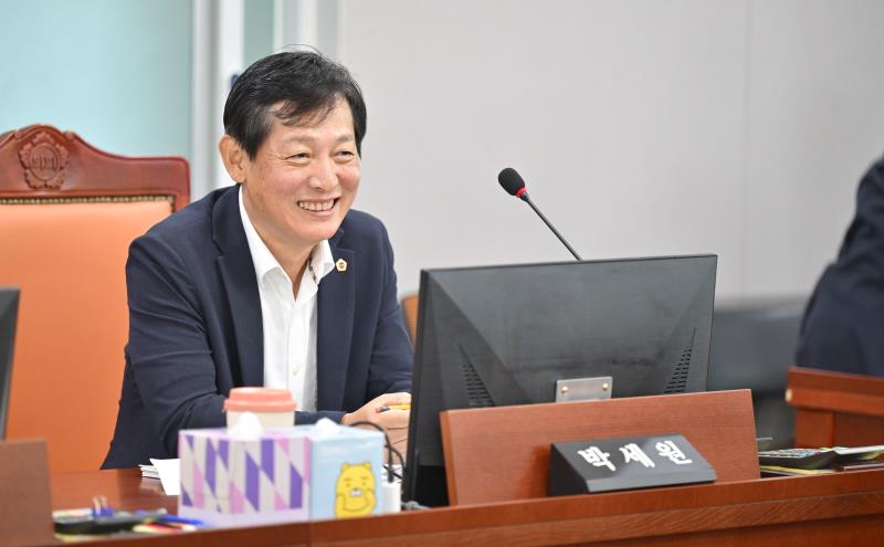 제384회 임시회 제3차 여성가족평생교육위원회_9