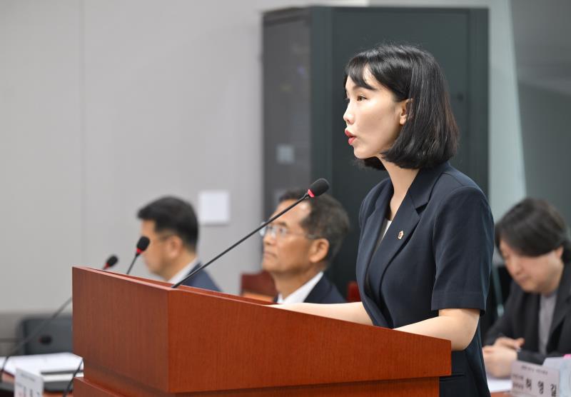 제384회 임시회 제3차 여성가족평생교육위원회_8