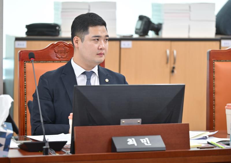 제384회 임시회 제3차 여성가족평생교육위원회_3