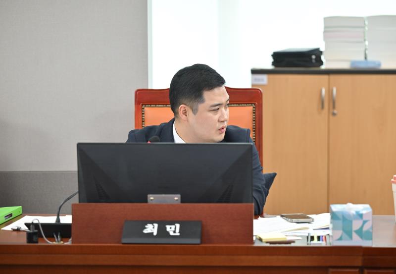 제384회 임시회 제3차 여성가족평생교육위원회_8