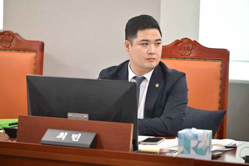 제384회 임시회 제3차 여성가족평생교육위원회_9