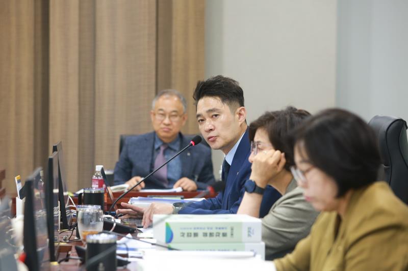 제384회 임시회 제2차 미래과학협력위원회_5