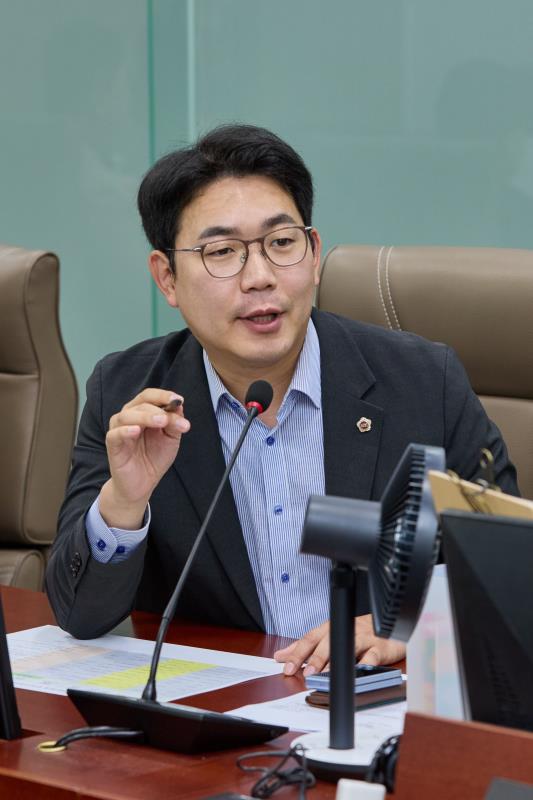 제384회 임시회 제4차 교육행정위원회_3
