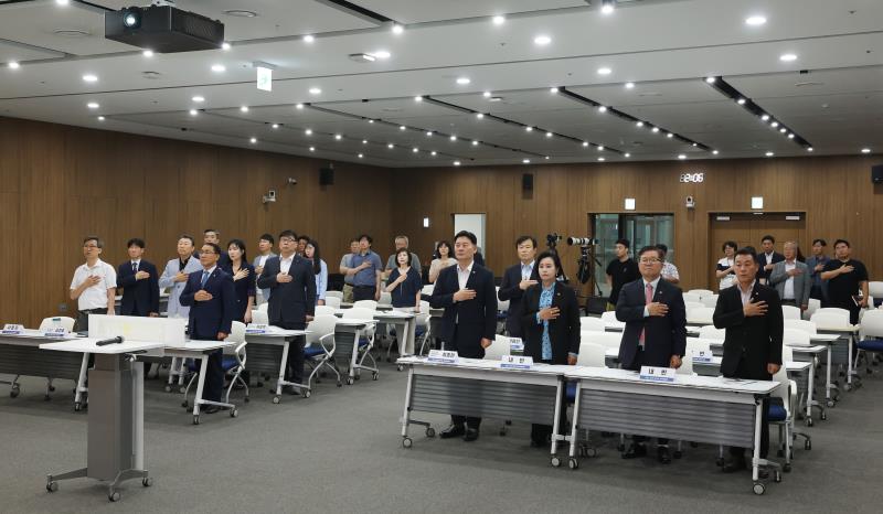 경기도 소상공인 진흥 및 지역경제 활성화를 위한 지역화폐 확대정책_2