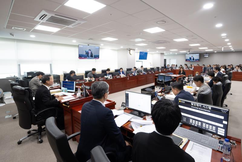 제384회 임시회 제2차 경기도교육청예산결산특별위원회 사진 6