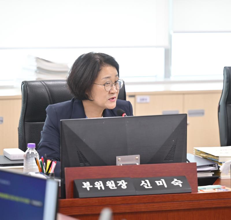 제384회 임시회 제2차 경기도교육청예산결산특별위원회_6